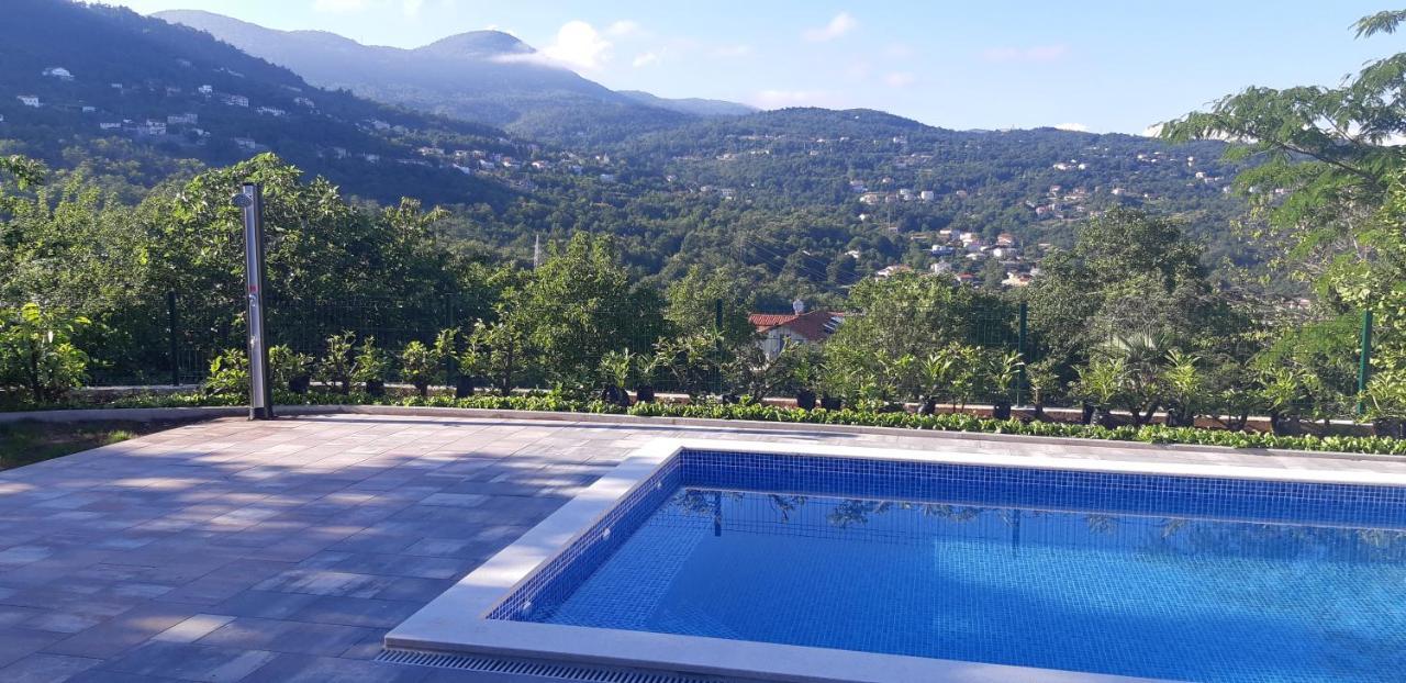 Apartment Opatija Lovran Exteriör bild