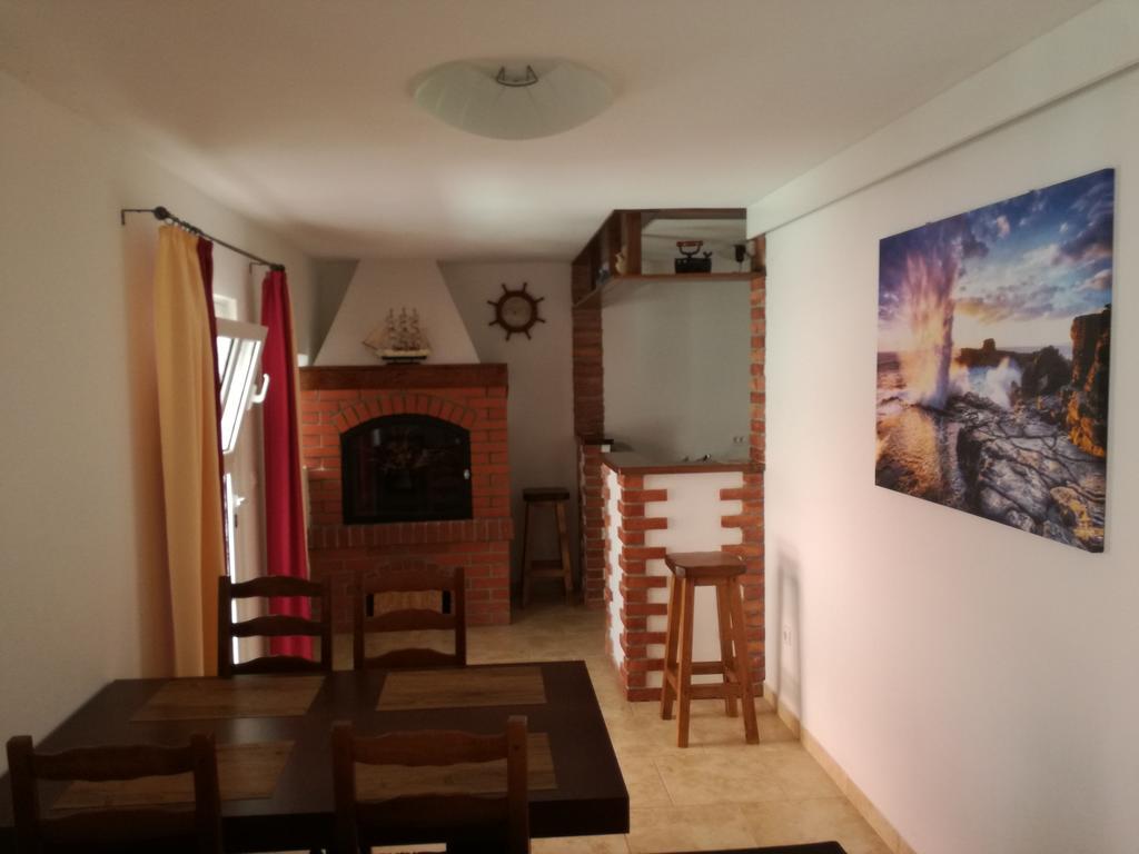 Apartment Opatija Lovran Exteriör bild
